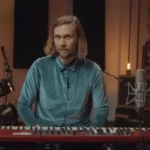 How To Play Piano By Ear TUTORiAL